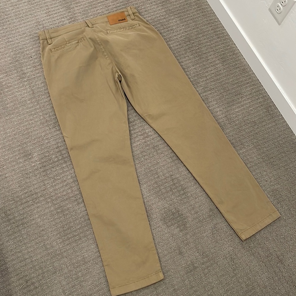 Men’s Mavi khaki chino.  35x32